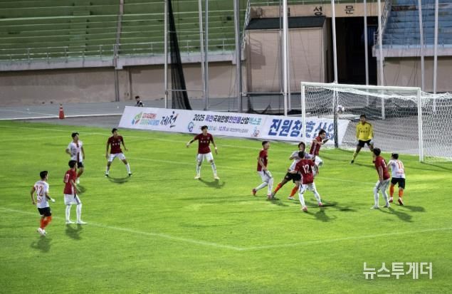 제58회 대통령금배 전국고등학교 축구대회 경기 사진