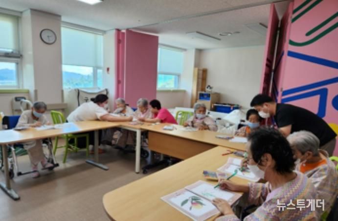 거창군치매안심센터↔거창군립노인요양병원과 협업 치매 인지훈련 프로그램 운영