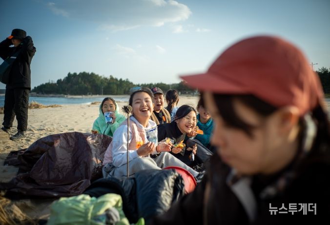 '더 놀다가' 운영