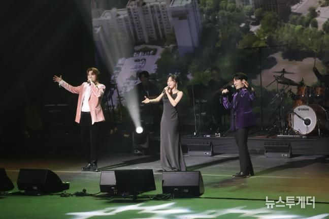 당진문예의전당 개관 20주년 특별 기획공연 '송년 뮤지컬 갈라 콘서트' 뜨거운 관객 열기 속 성황리 마무리 !