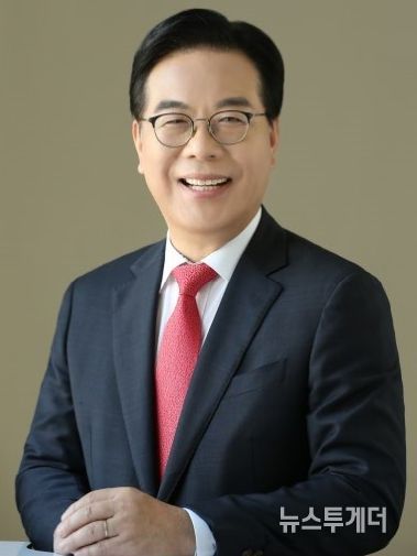 국민의힘 송언석 원내대표