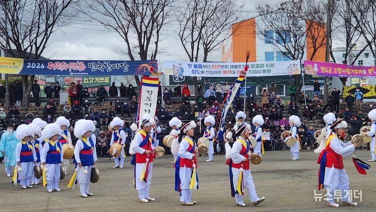 정월대보름 맞아 읍·면 풍물경연대회 성황리 개최(이서풍물단)