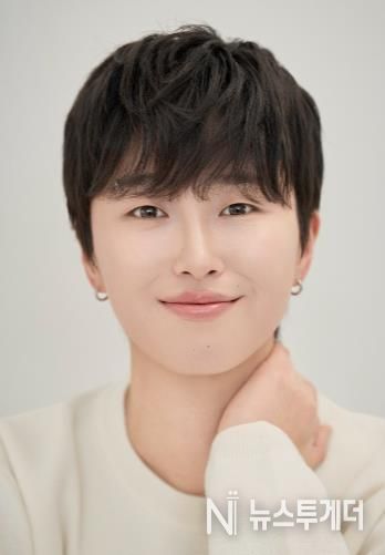 군산시립도서관, 허휘수 작가 초청 강연 운영